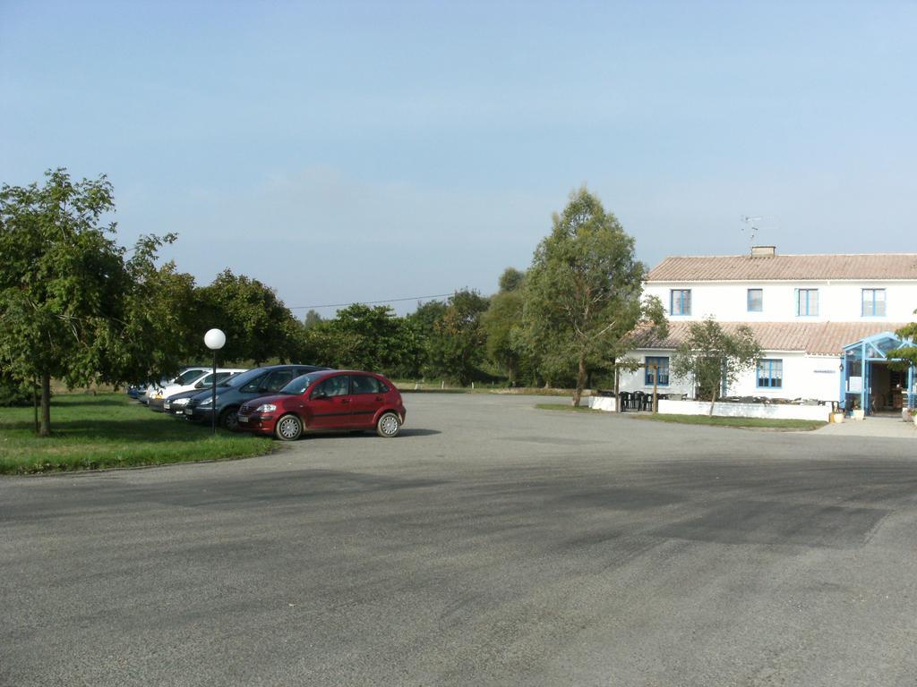 Hotel Particulier Le Mas Des Marais Machecoul Exterior foto
